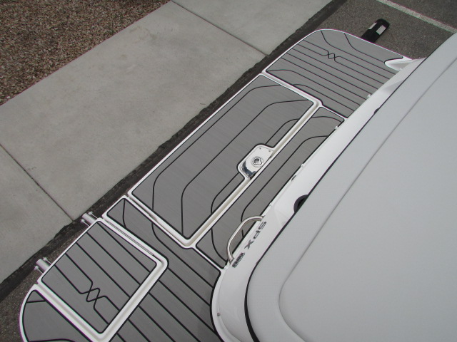 2025 Sea Ray 190 SPX - Photo 7