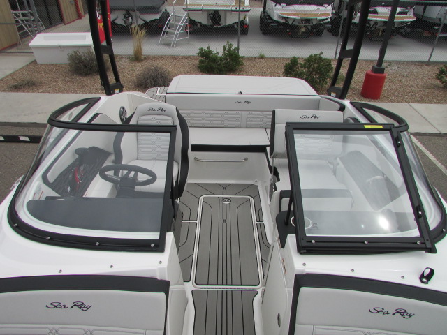 2025 Sea Ray 190 SPX - Photo 14