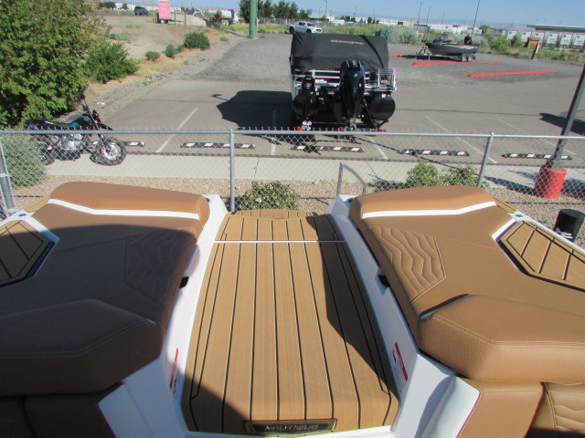 2025 Nautique G25 - Photo 15