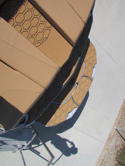2026 MasterCraft 24 NXT - Photo 10