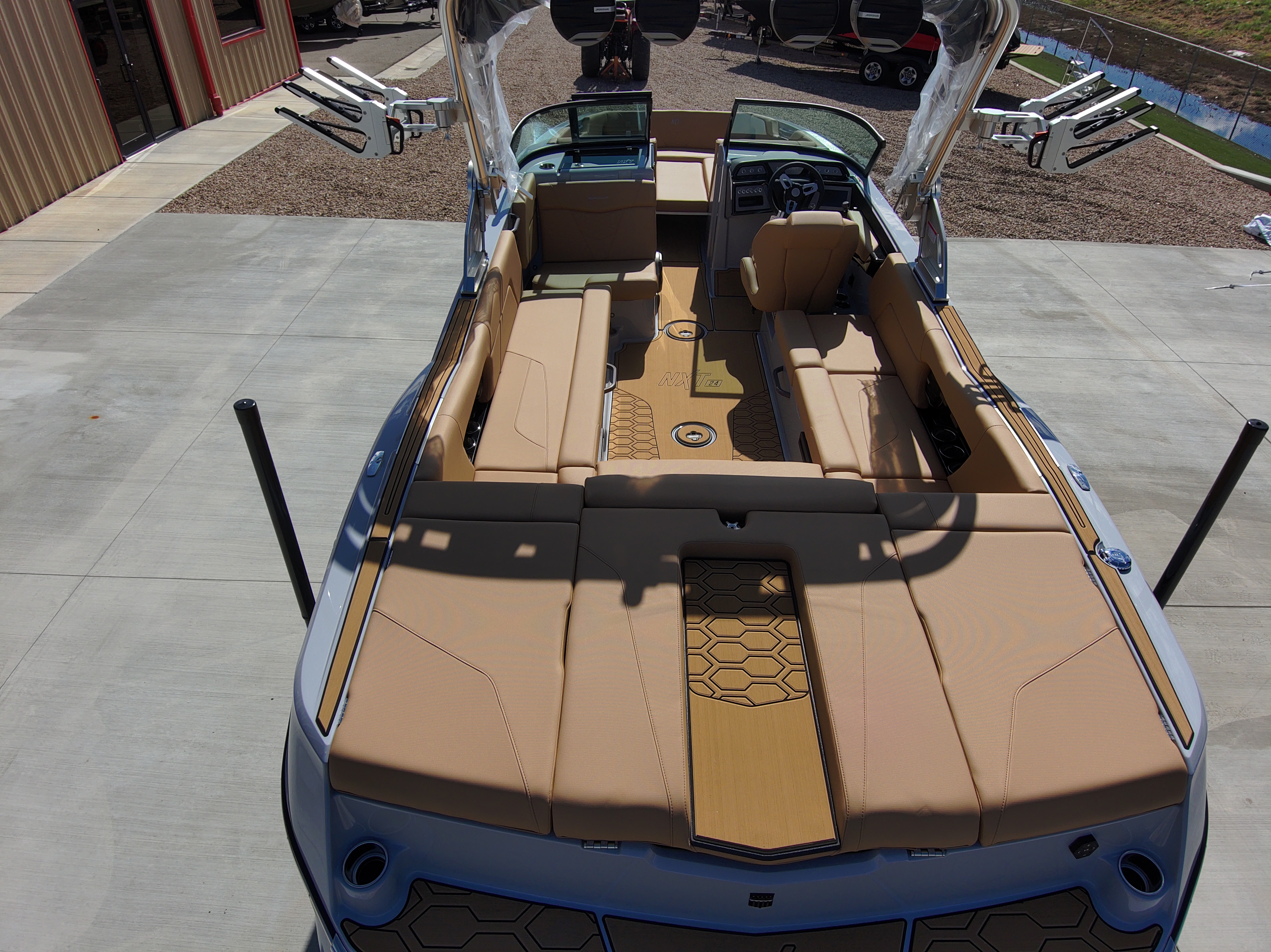 2026 MasterCraft 24 NXT - Photo 19