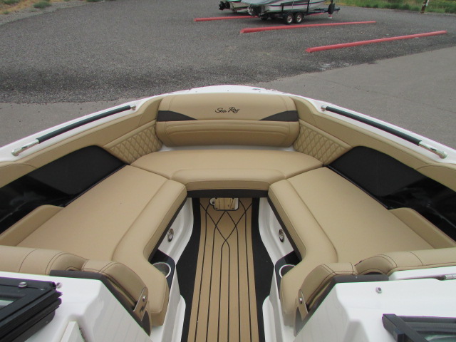 2025 Sea Ray 260 SLX Surf - Photo 17