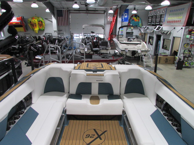 2025 MasterCraft X26 - Photo 15