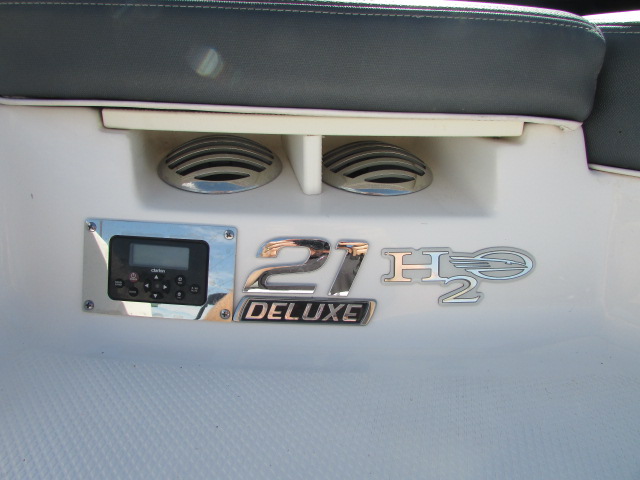 2019 Chaparral 210 H2O - Photo 4