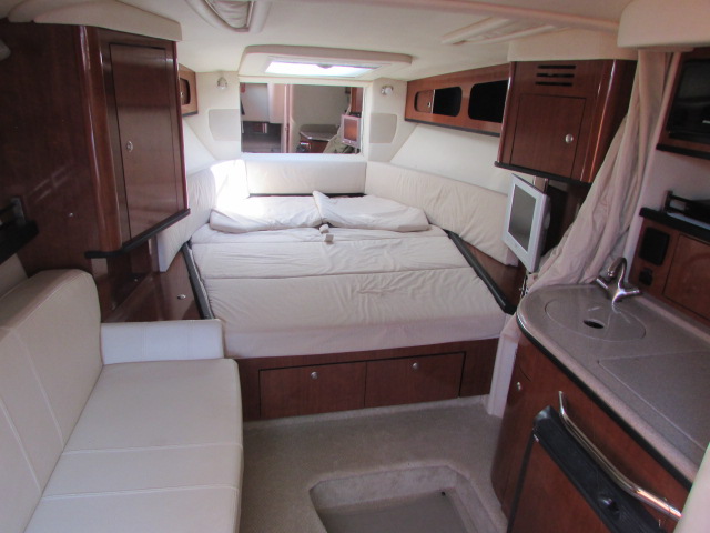 2007 Sea Ray 290 Sundancer - Photo 18