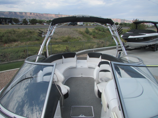 2014 Four Winns 244 Funship - Photo 9