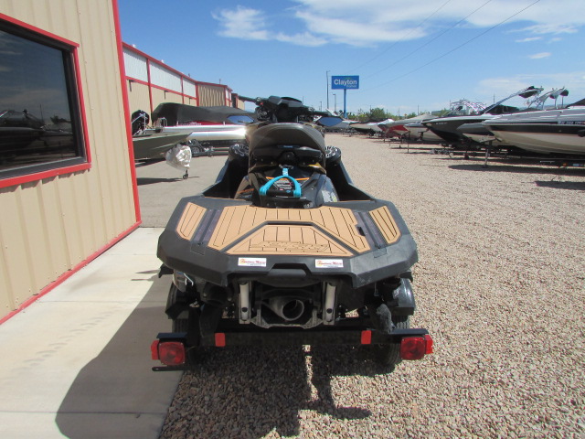 2023 Kawasaki Ultra 310 LX - Photo 2