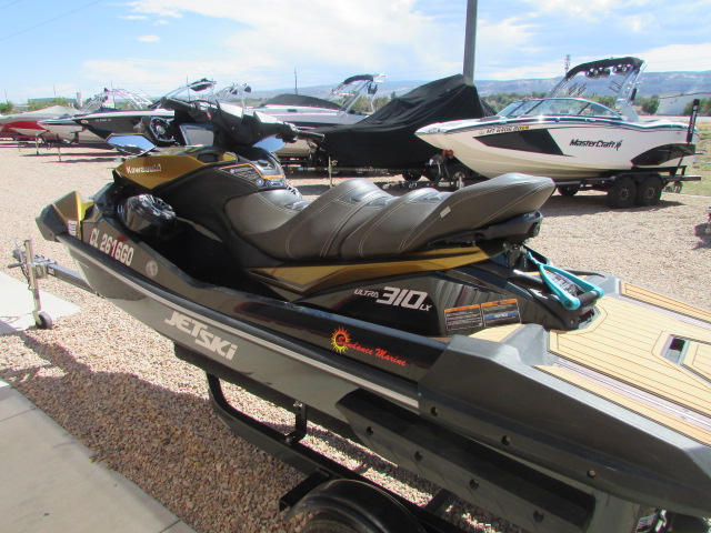 2023 Kawasaki Ultra 310 LX - Photo 3