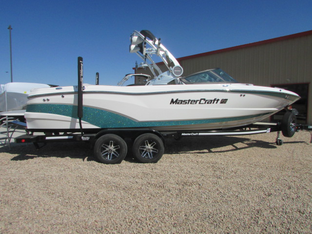 2021 MasterCraft XT25