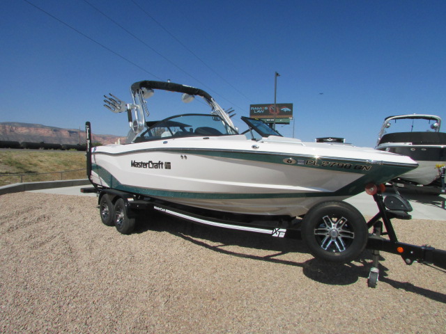 2021 MasterCraft XT25 - Photo 6