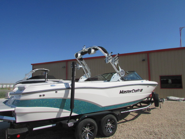 2021 MasterCraft XT25 - Photo 7