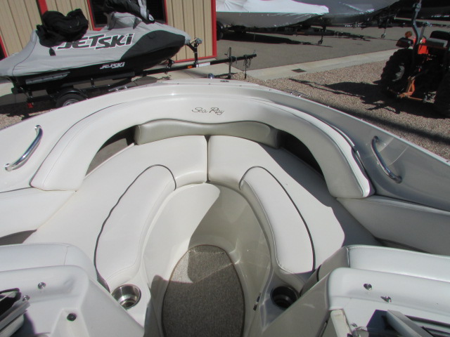 2007 Sea Ray 220 Select - Photo 14