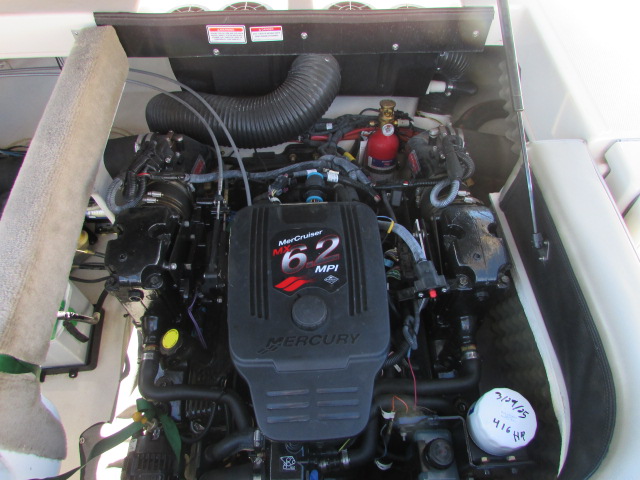 2007 Sea Ray 220 Select - Photo 16