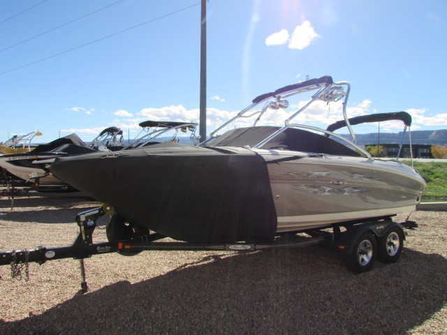 2007 Sea Ray 220 Select - Photo 2