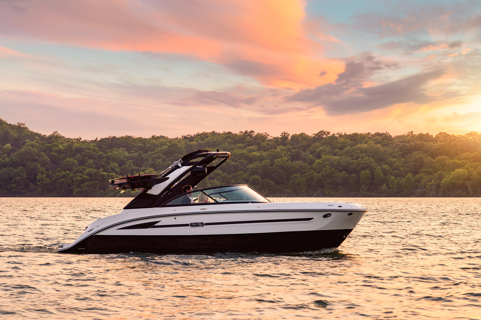 2026 Sea Ray 230 SDS