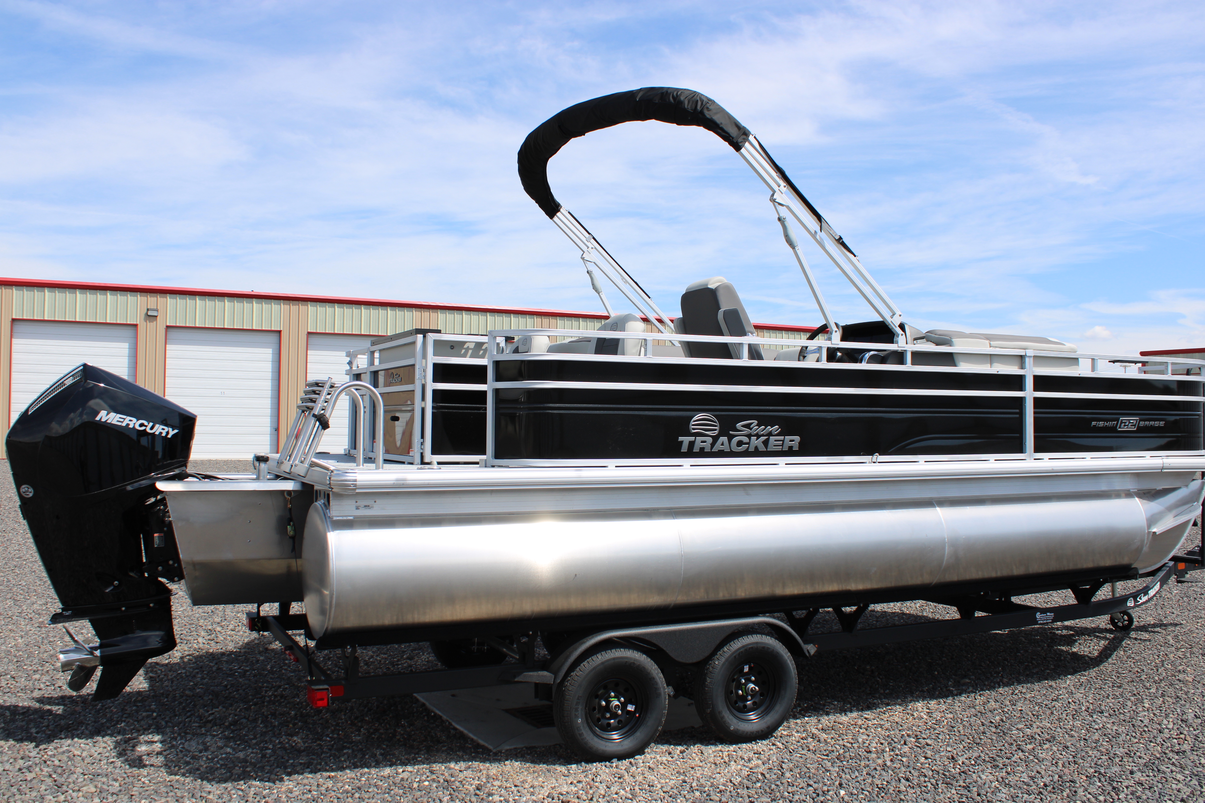 New 2027 Sun Tracker Fishing Barge 22 XP3, 81505 Grand Junction