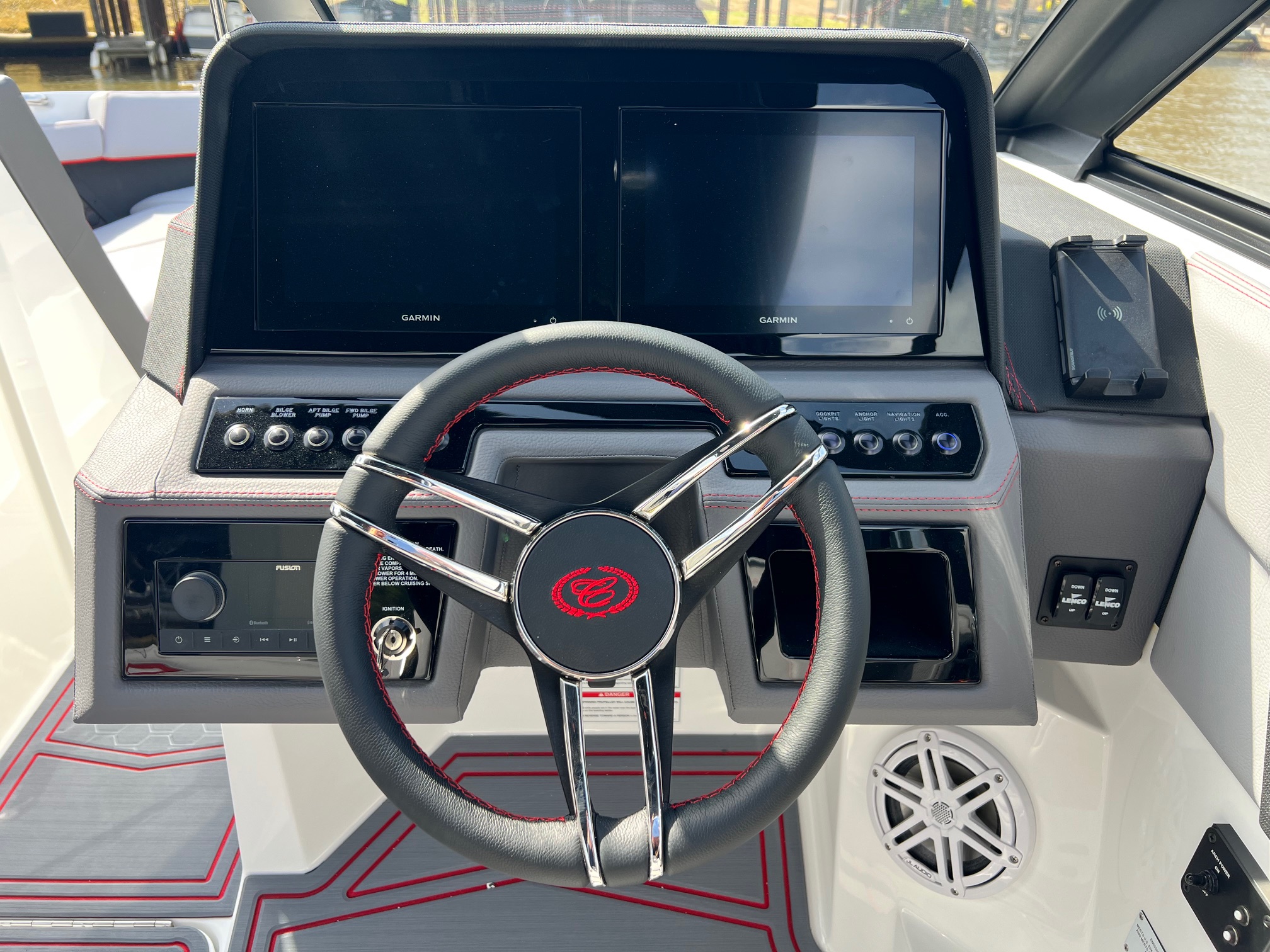 2025 Cobalt Surf Class R4 - Photo 20
