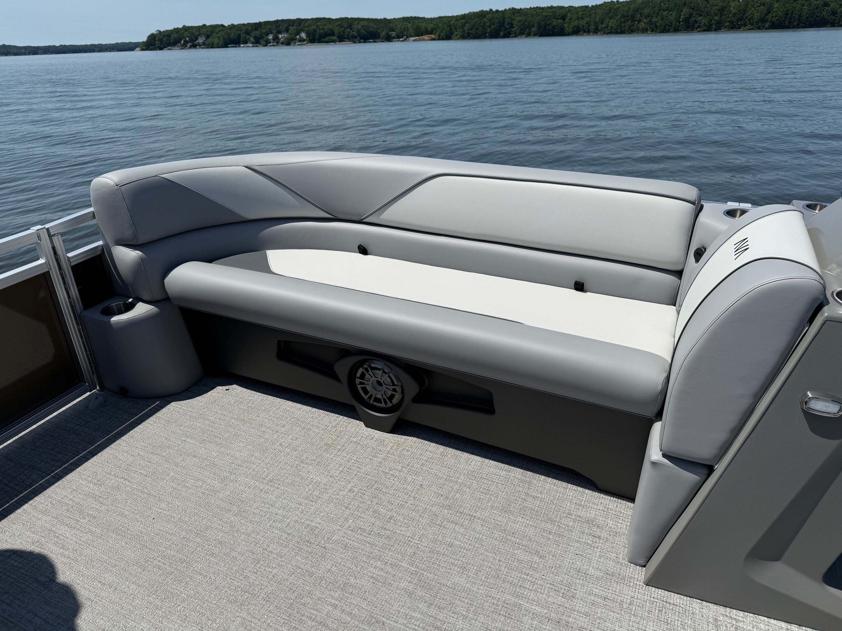 2025 Avalon 2185 25 Venture CR - Photo 5