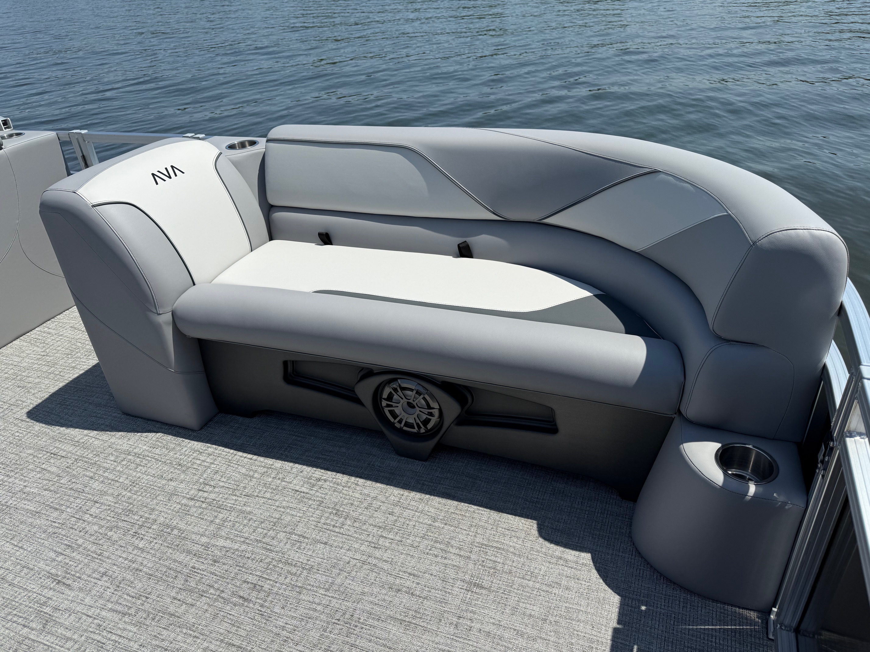 2025 Avalon 2185 25 Venture CR - Photo 8