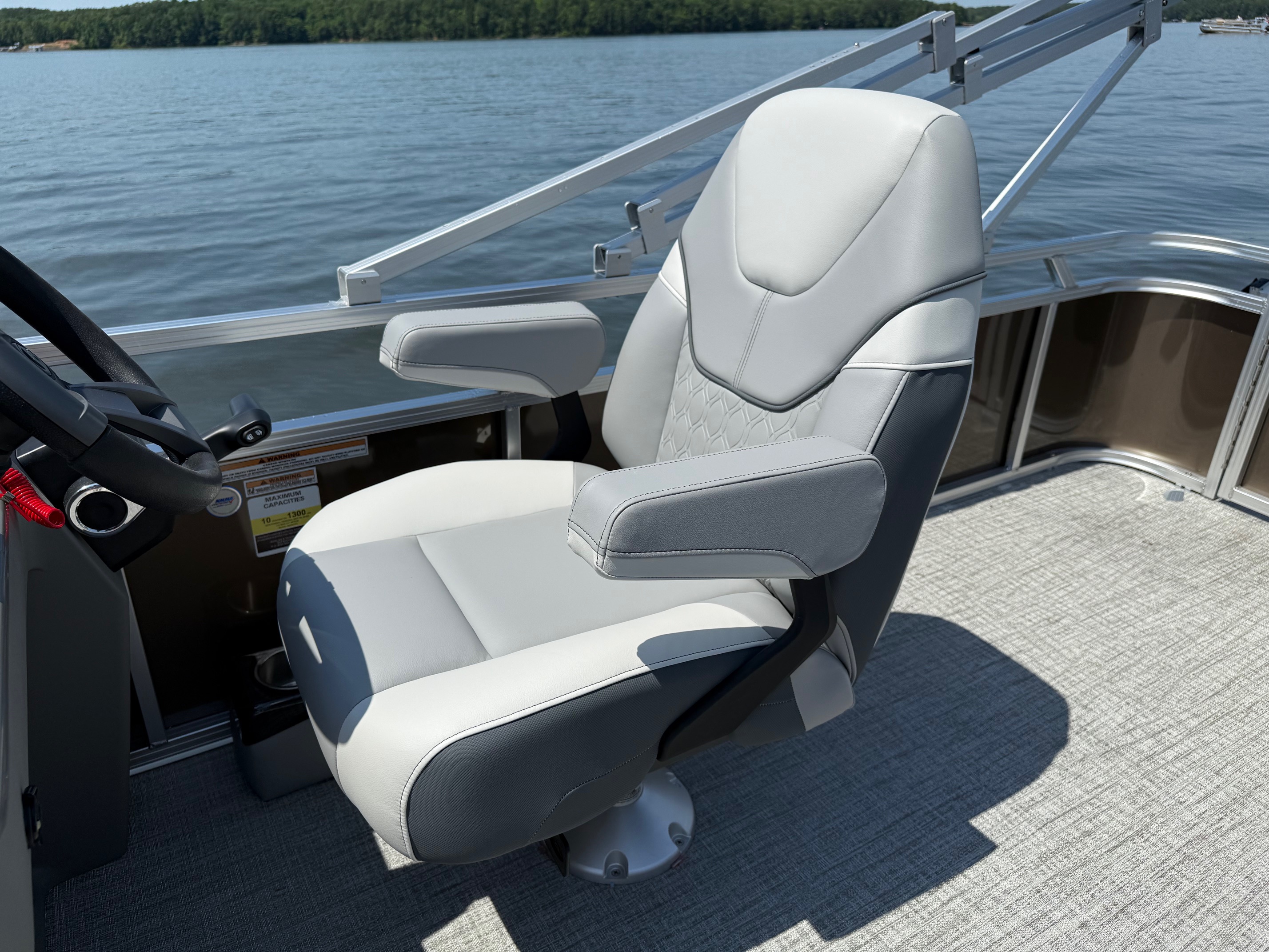 2025 Avalon 2185 25 Venture CR - Photo 13