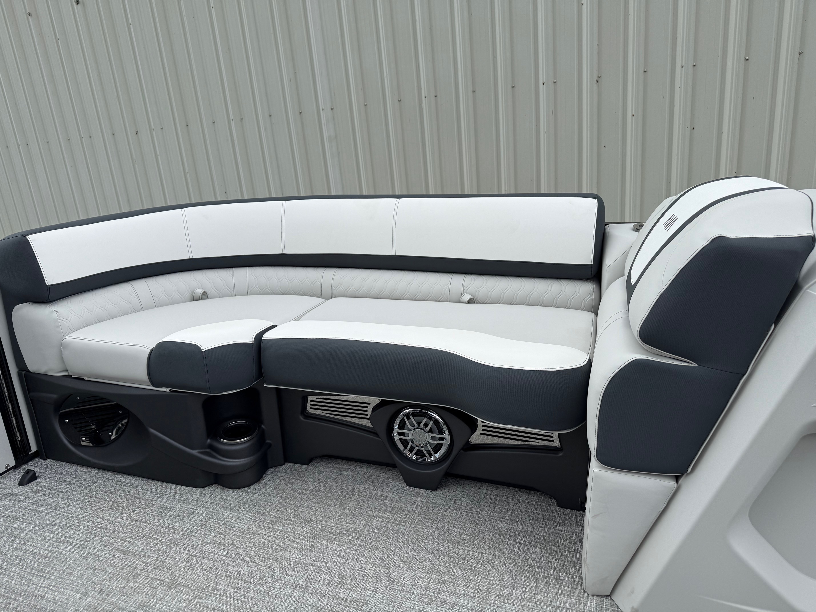 2026 Avalon Catalina - 23 FT Quad Lounger - Photo 7