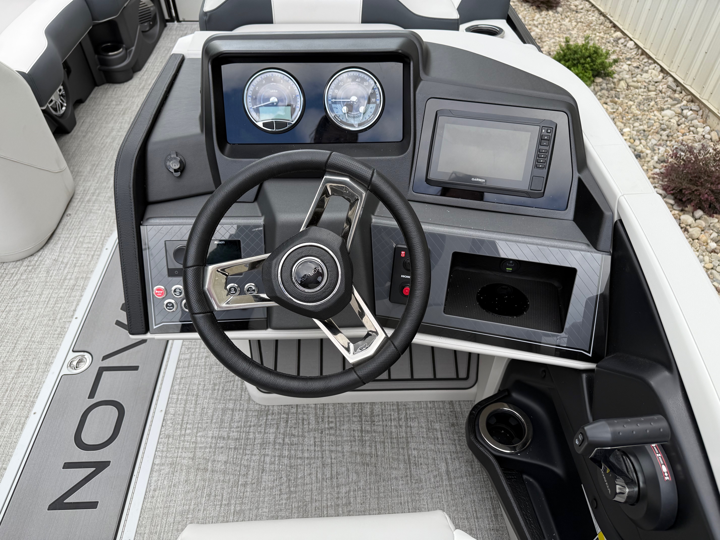 2026 Avalon Catalina - 23 FT Quad Lounger - Photo 16