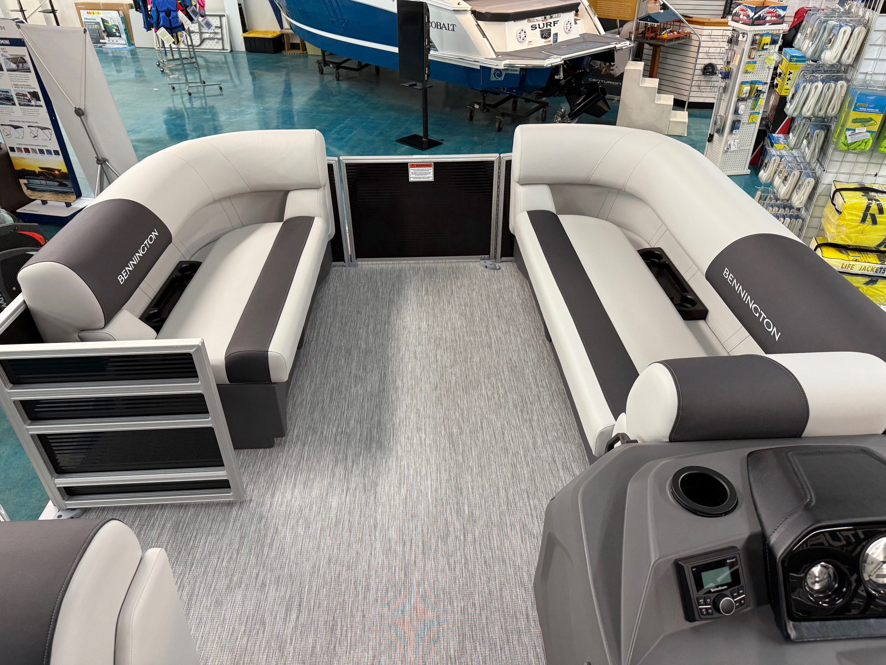 2026 Bennington S Series 20 SL - Photo 11