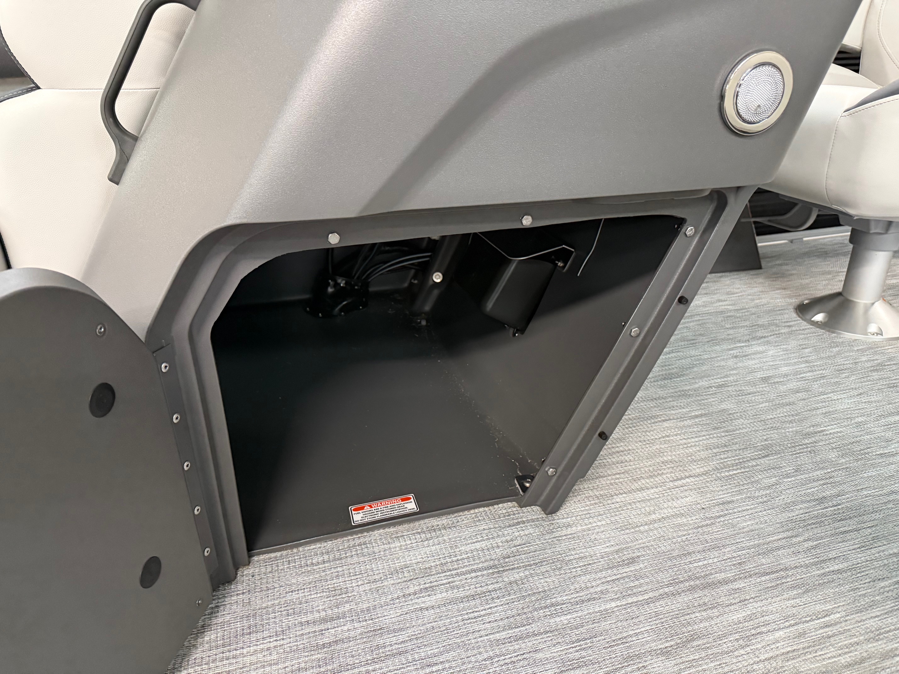 2026 Bennington S Series 20 SL - Photo 15