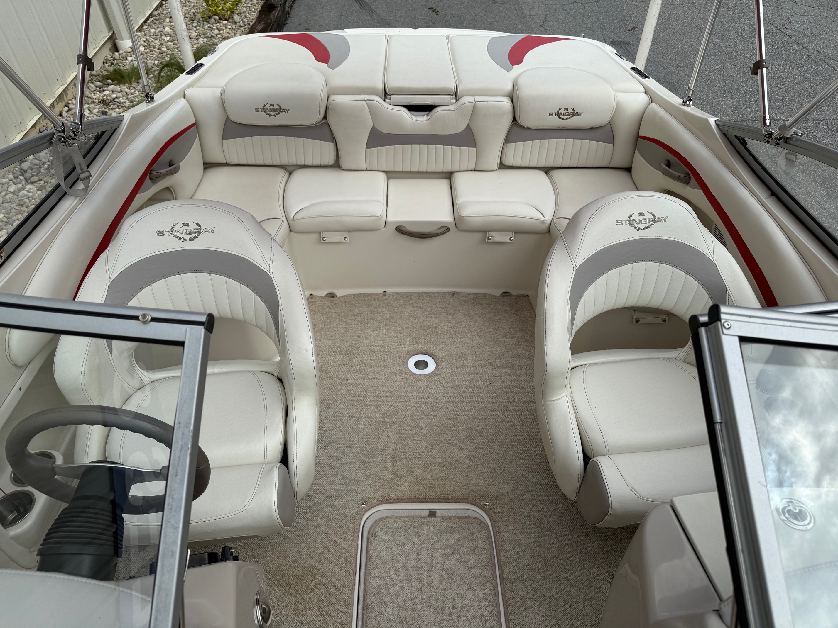 2009 Stingray Boats 225LR - Photo 13
