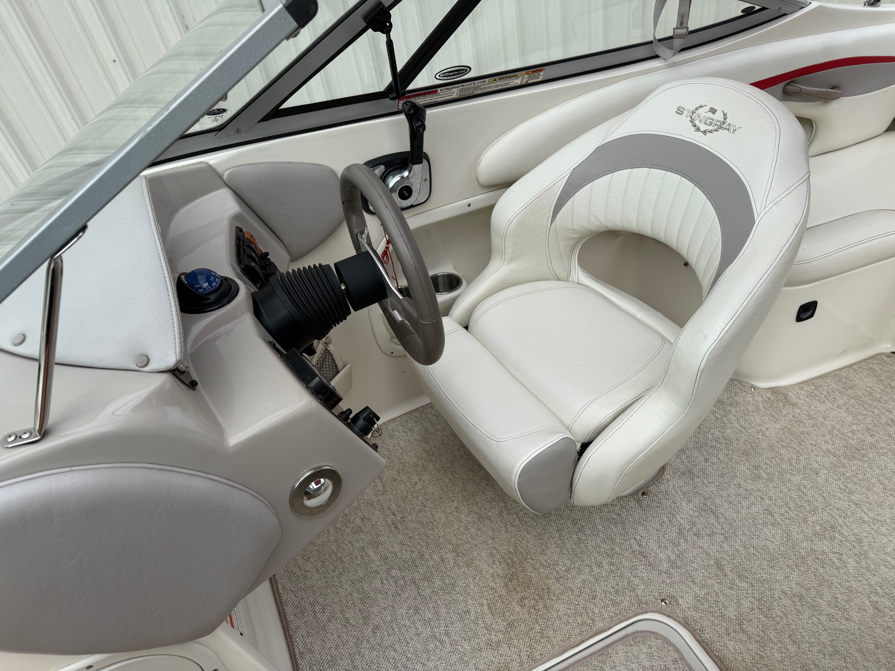 2009 Stingray Boats 225LR - Photo 19