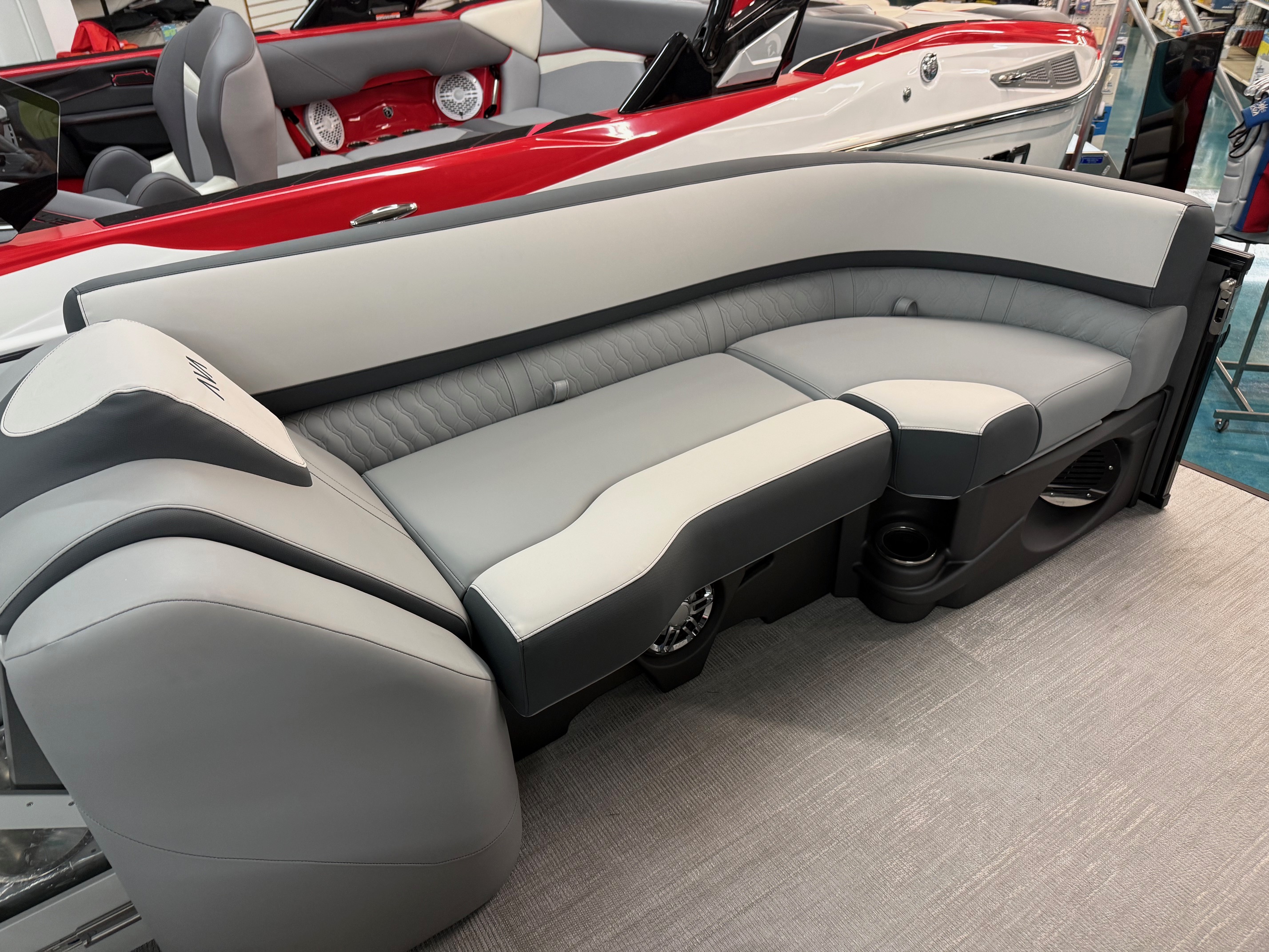 2026 Avalon Catalina - 23 FT Quad Lounger - Photo 10