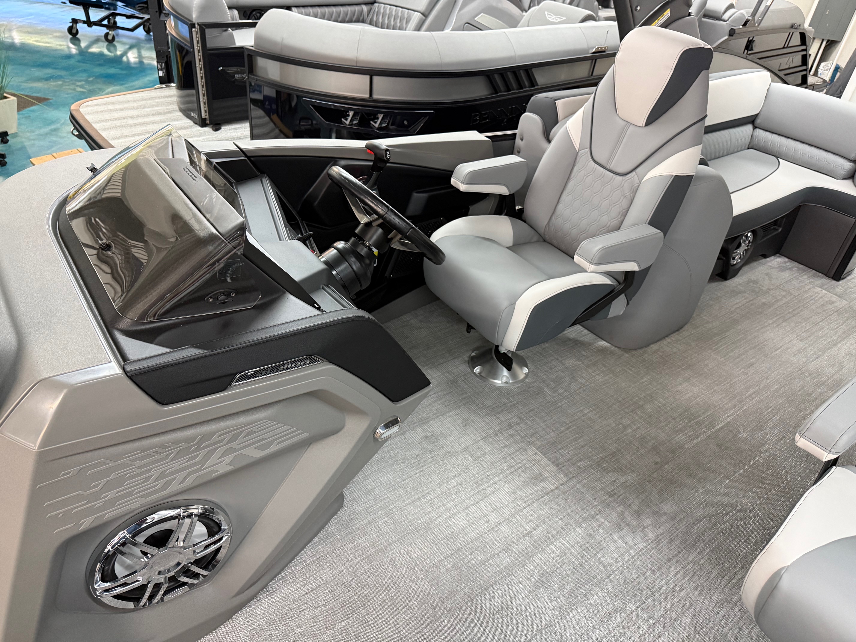 2026 Avalon Catalina - 23 FT Quad Lounger - Photo 15