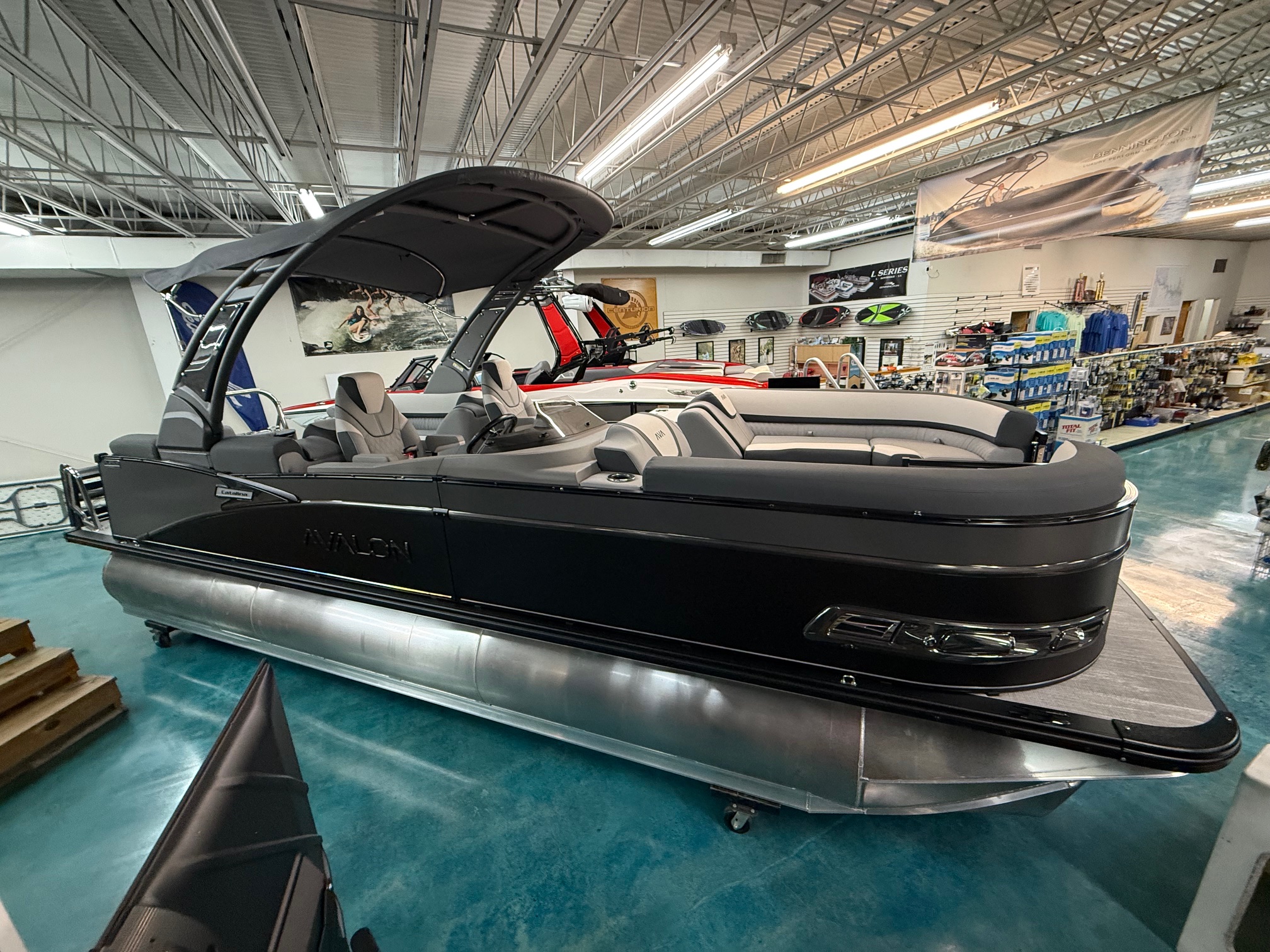 2026 Avalon Catalina - 23 FT Quad Lounger