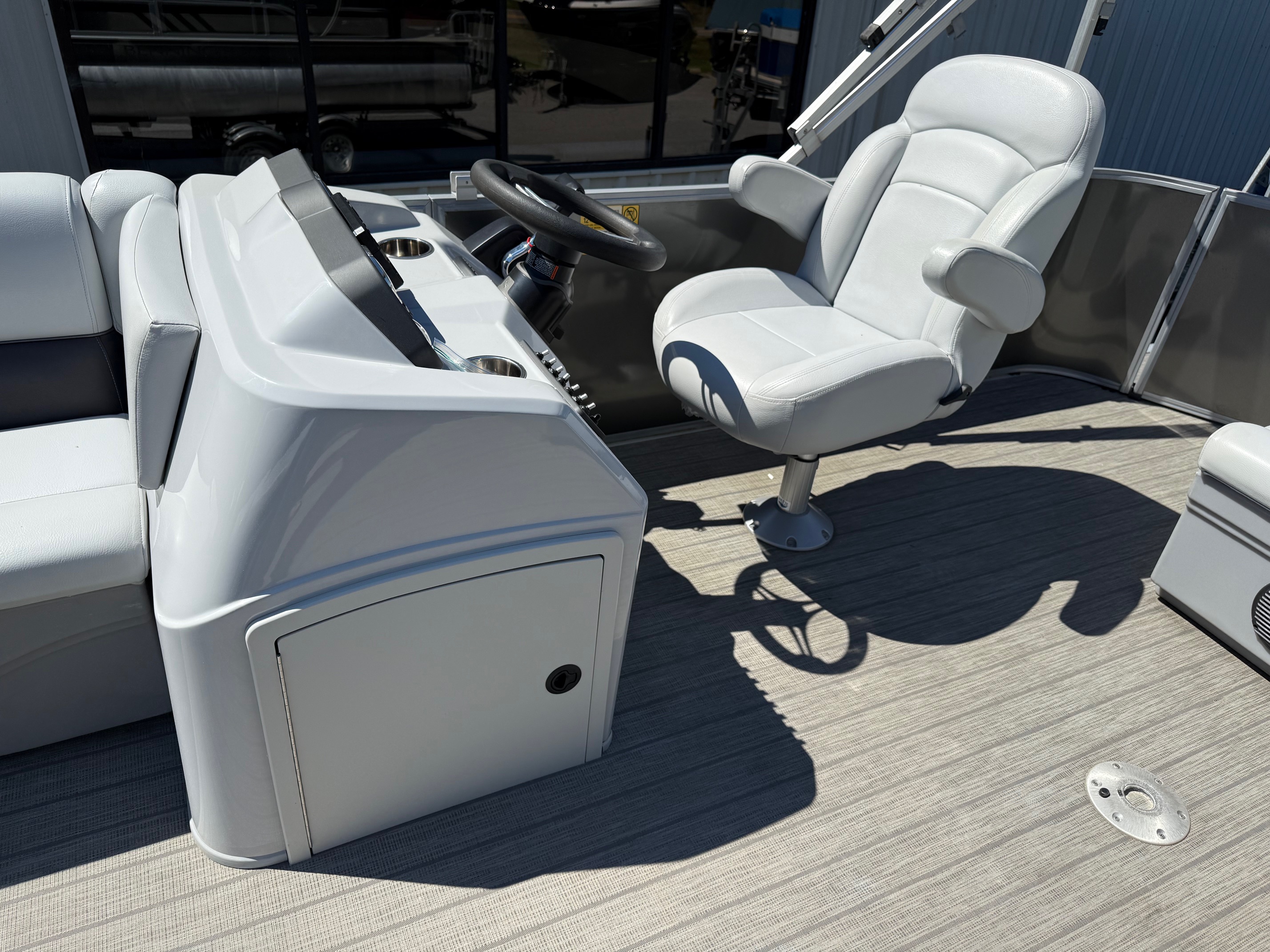 2021 Bentley Pontoons Bentley 220 Fish-N-Cruise - Photo 13
