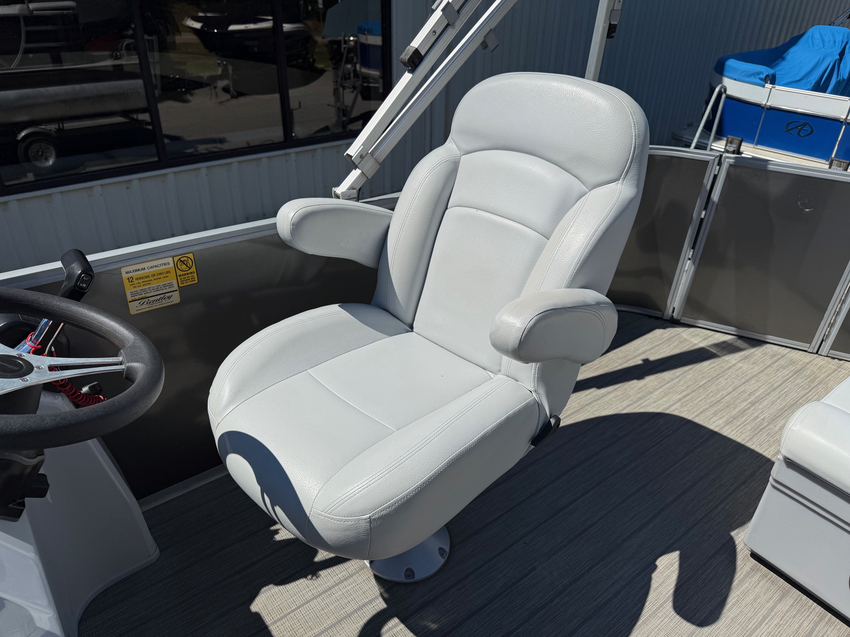 2021 Bentley Pontoons Bentley 220 Fish-N-Cruise - Photo 16
