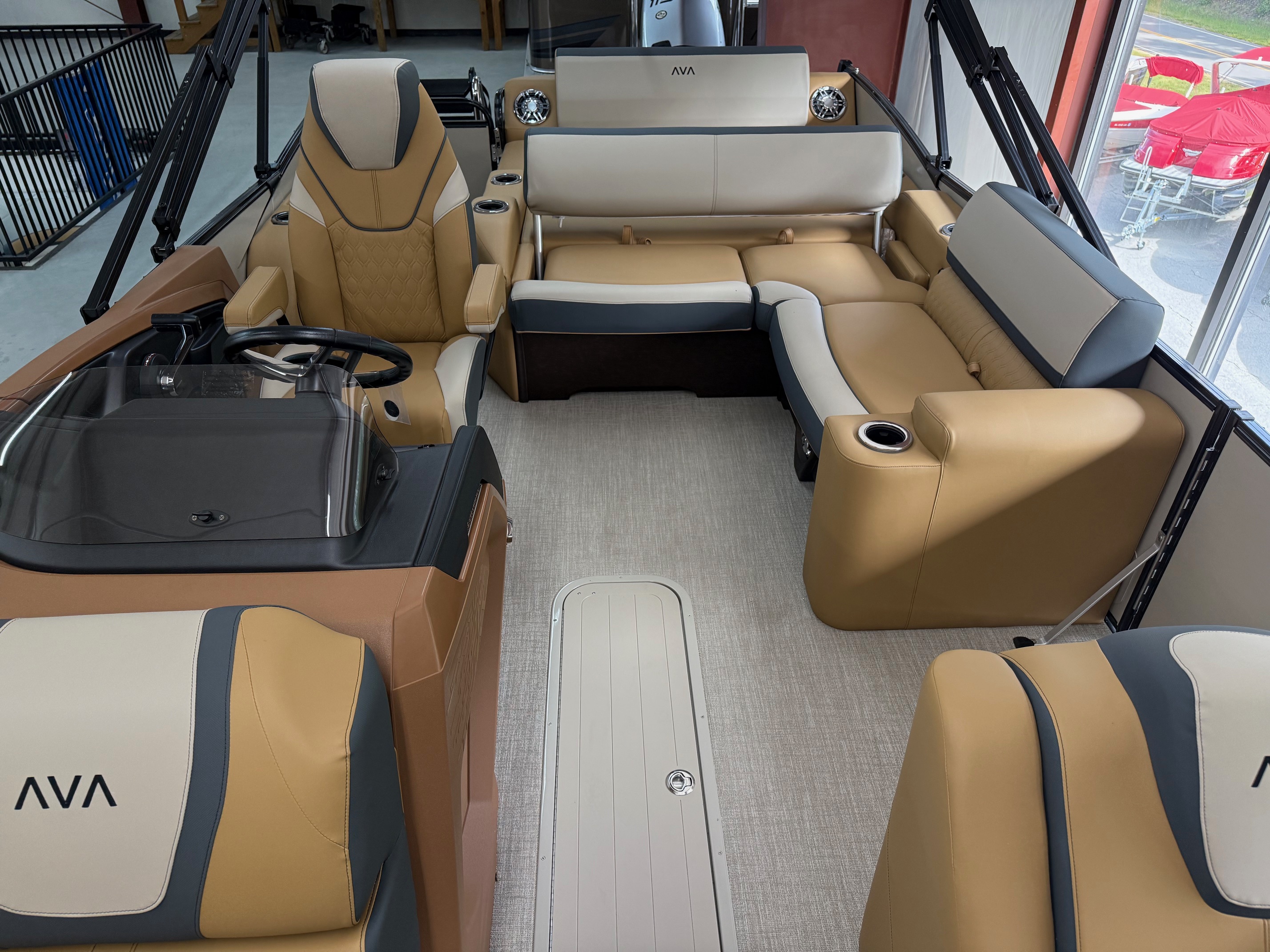 2026 Avalon Catalina - 23 FT Versatile Rear Lounger - Photo 12