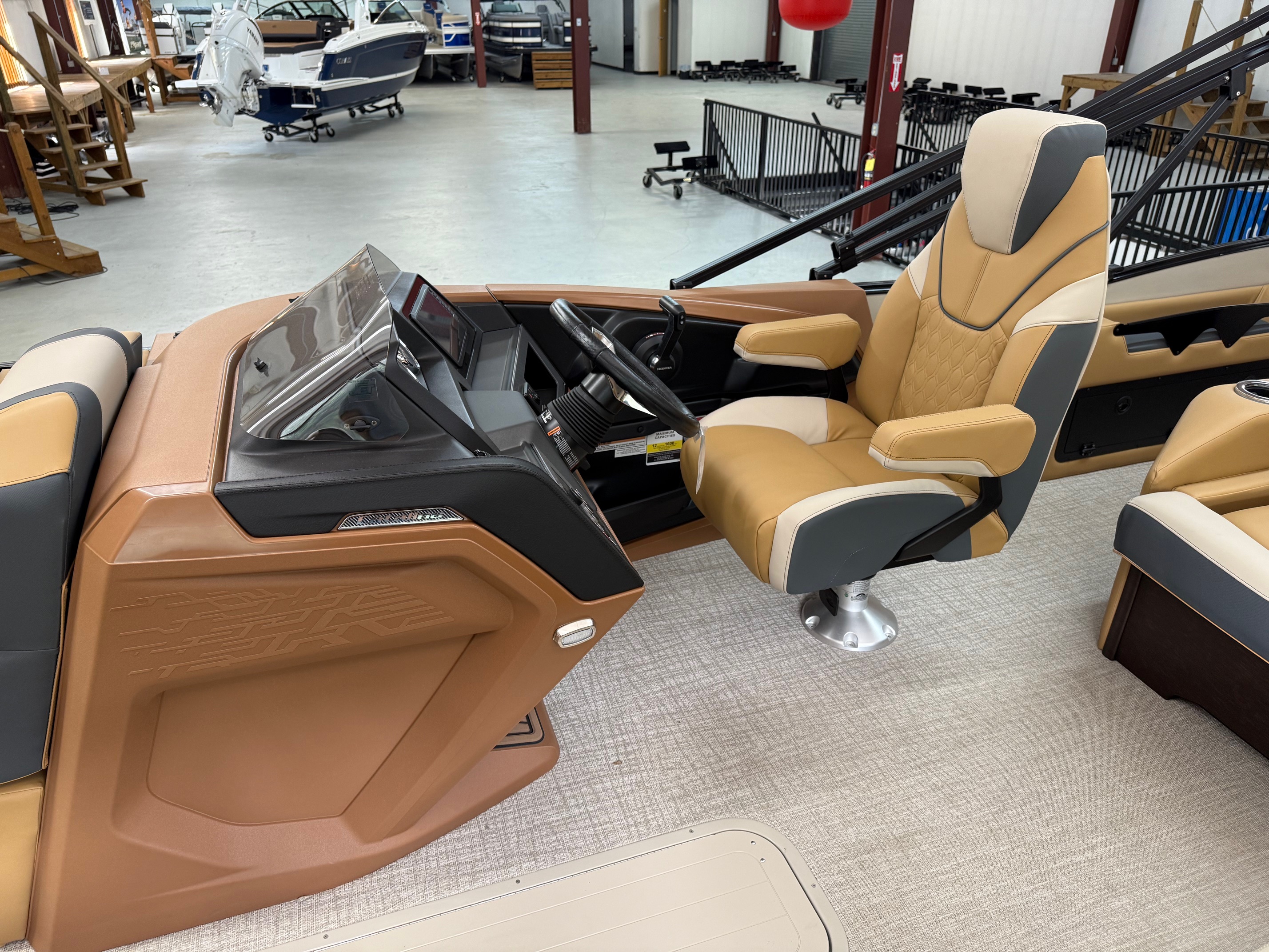 2026 Avalon Catalina - 23 FT Versatile Rear Lounger - Photo 15