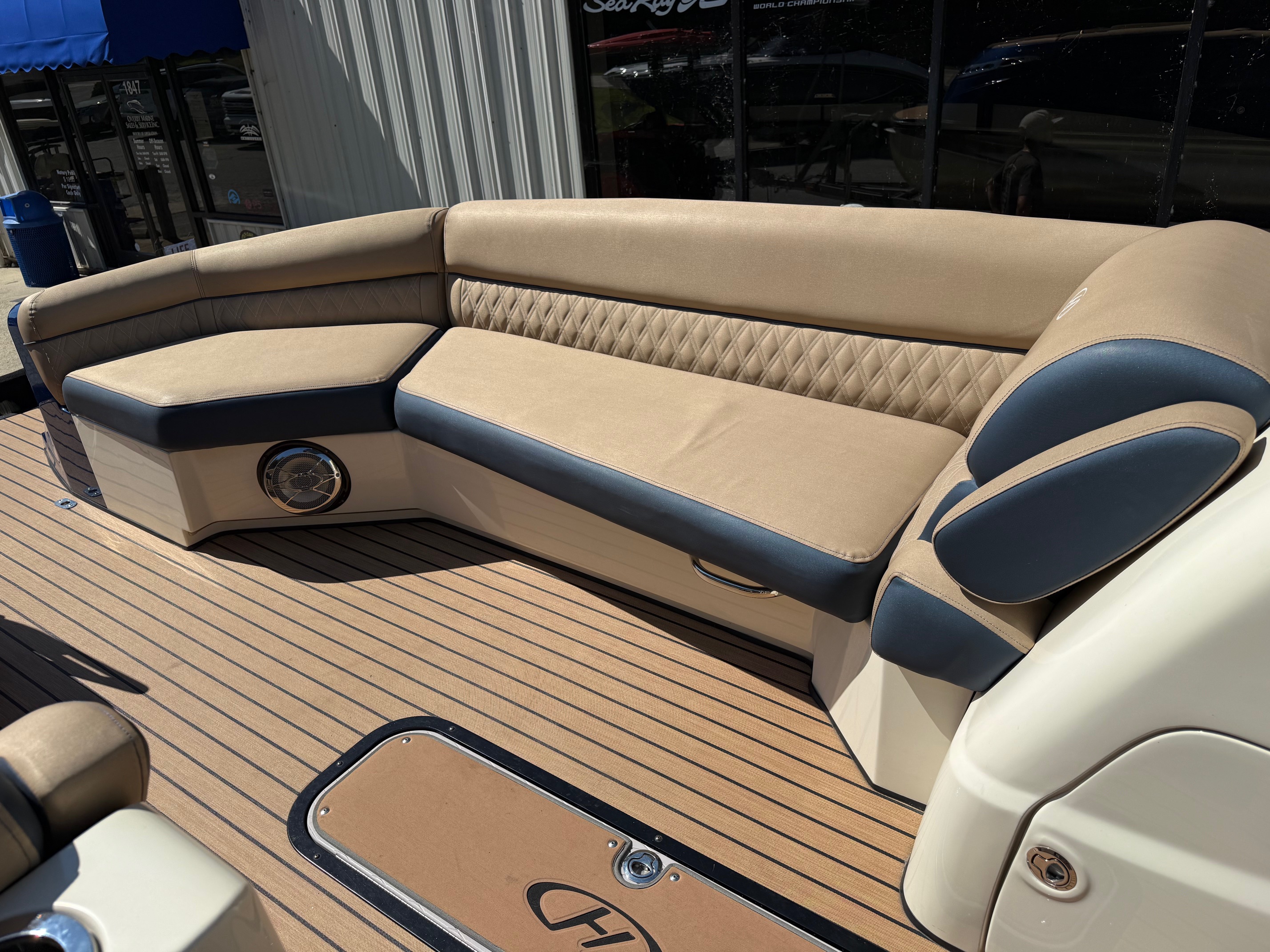 2016 Harris Crowne SL 250 - Photo 9