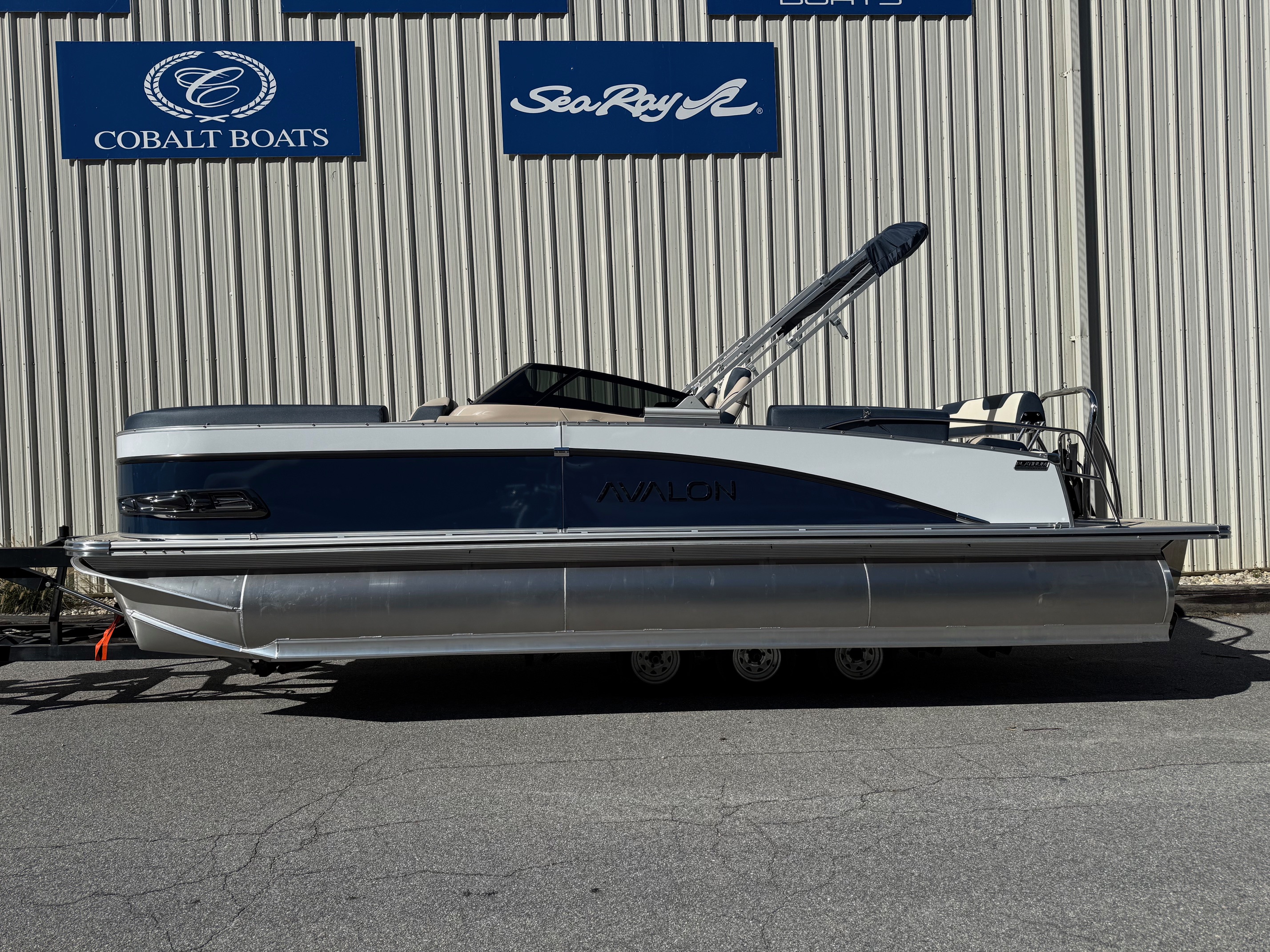 2026 Avalon Catalina - 23 FT Cruise Rear Bench Windshield - Photo 2