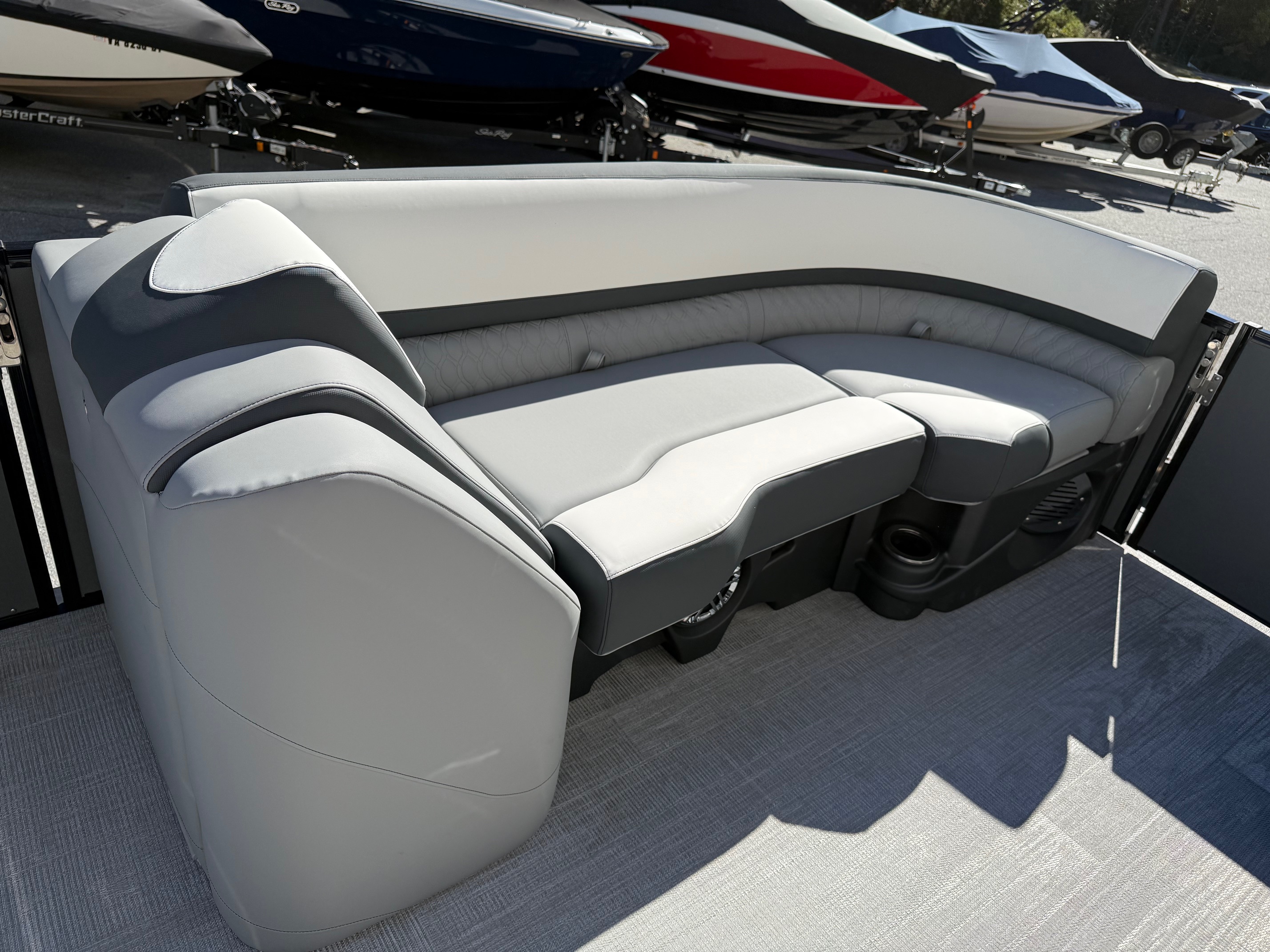 2026 Avalon Catalina - 25 FT Quad Lounger - Photo 12