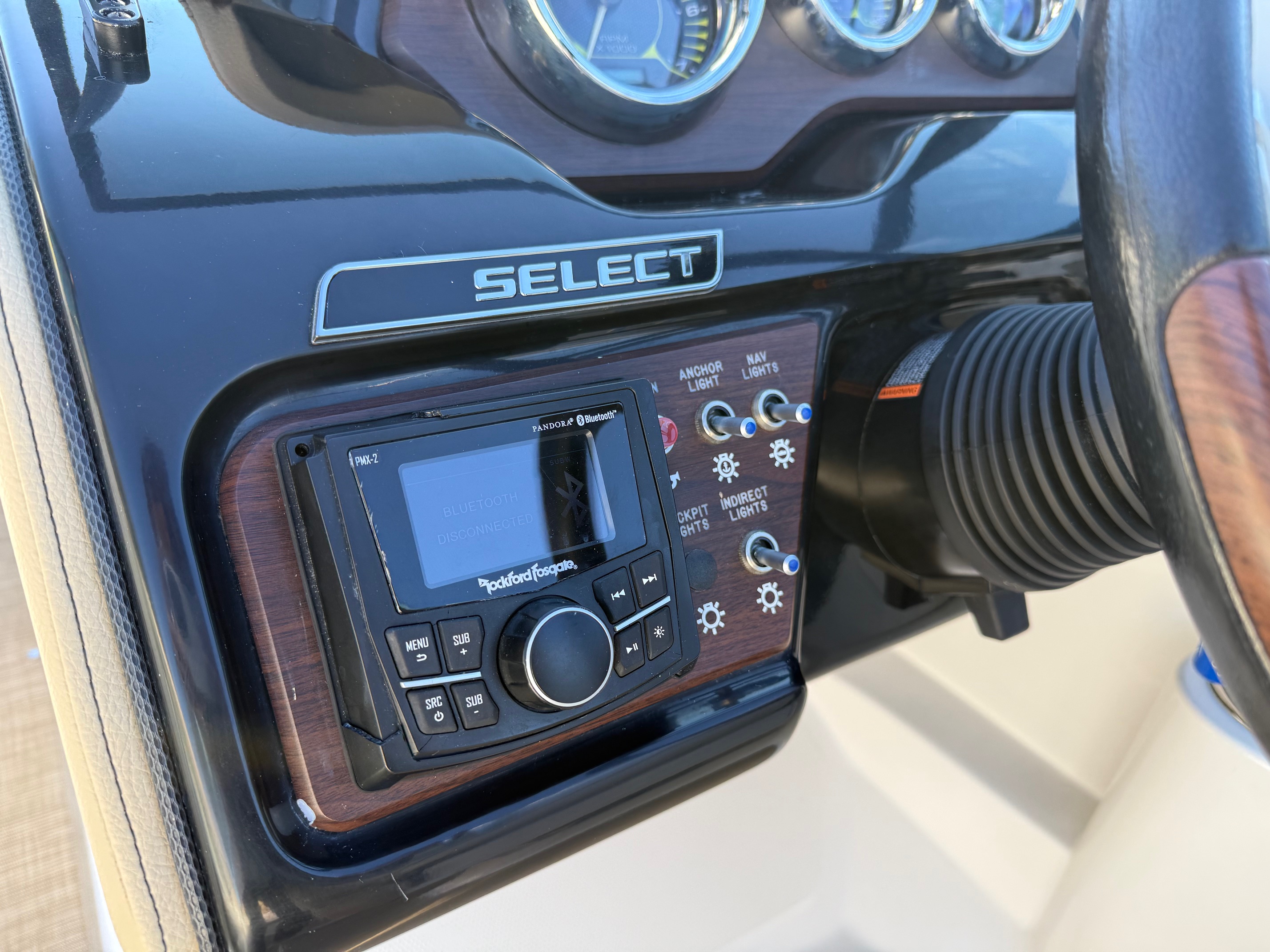 2017 Sea Ray SPX 210 - Photo 16