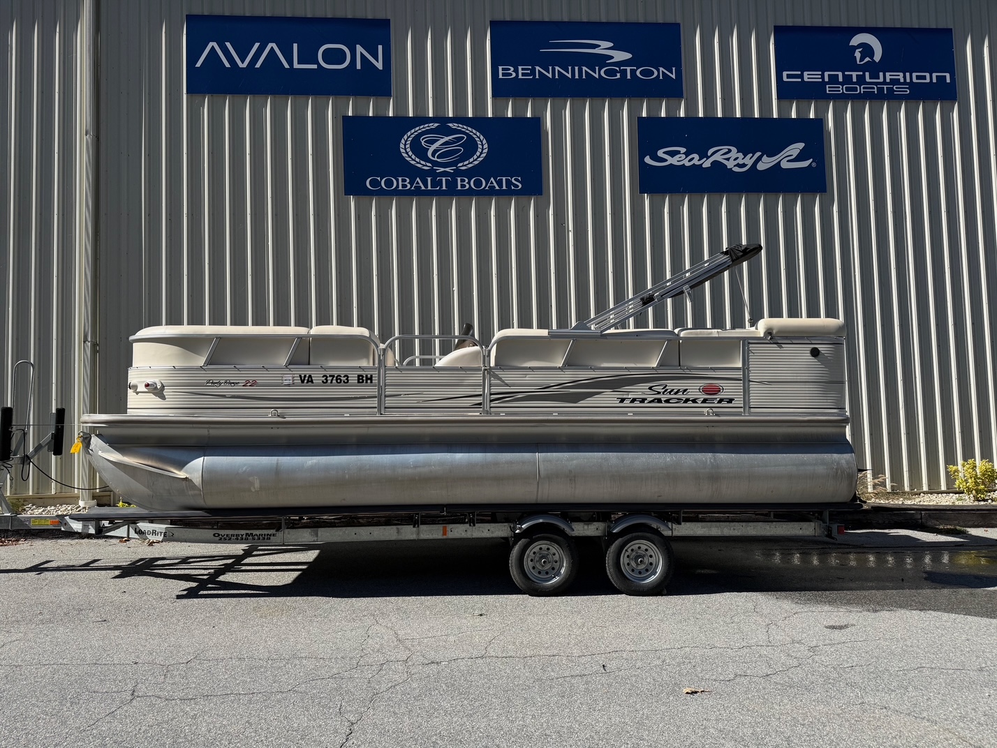 2006 Sun Tracker Regency Party Barge 22