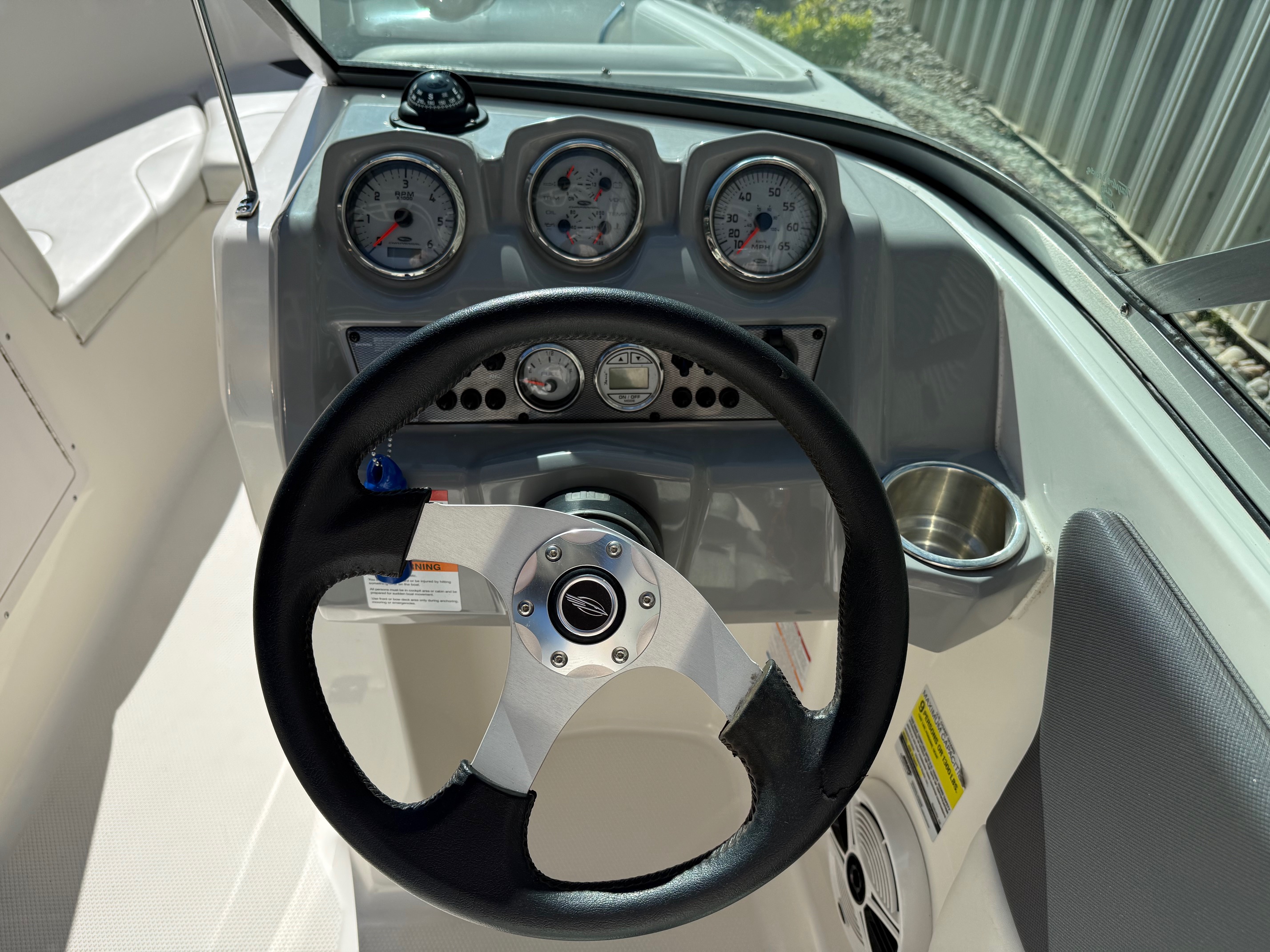 2014 Chaparral H2O 19 Sport - Photo 14