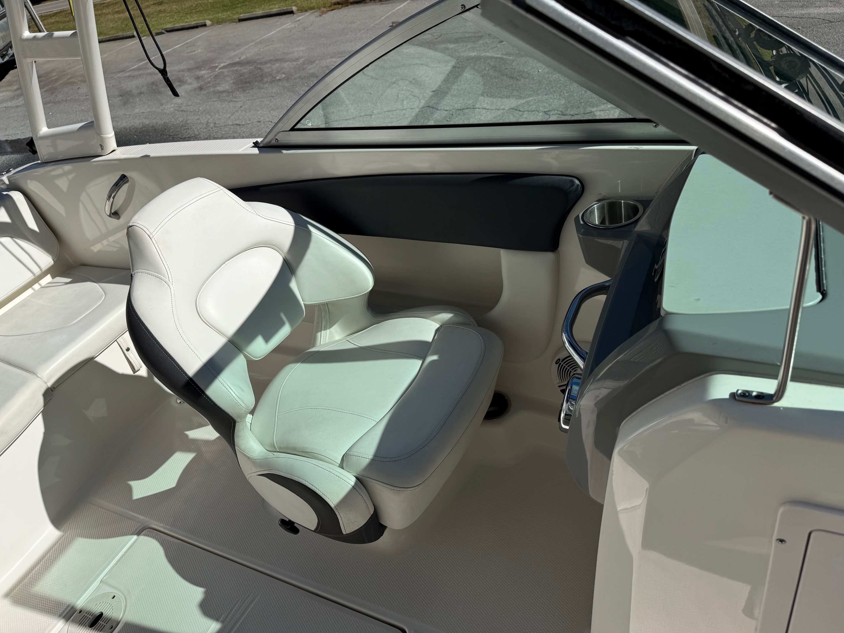 2014 Chaparral H2O 19 Sport - Photo 20