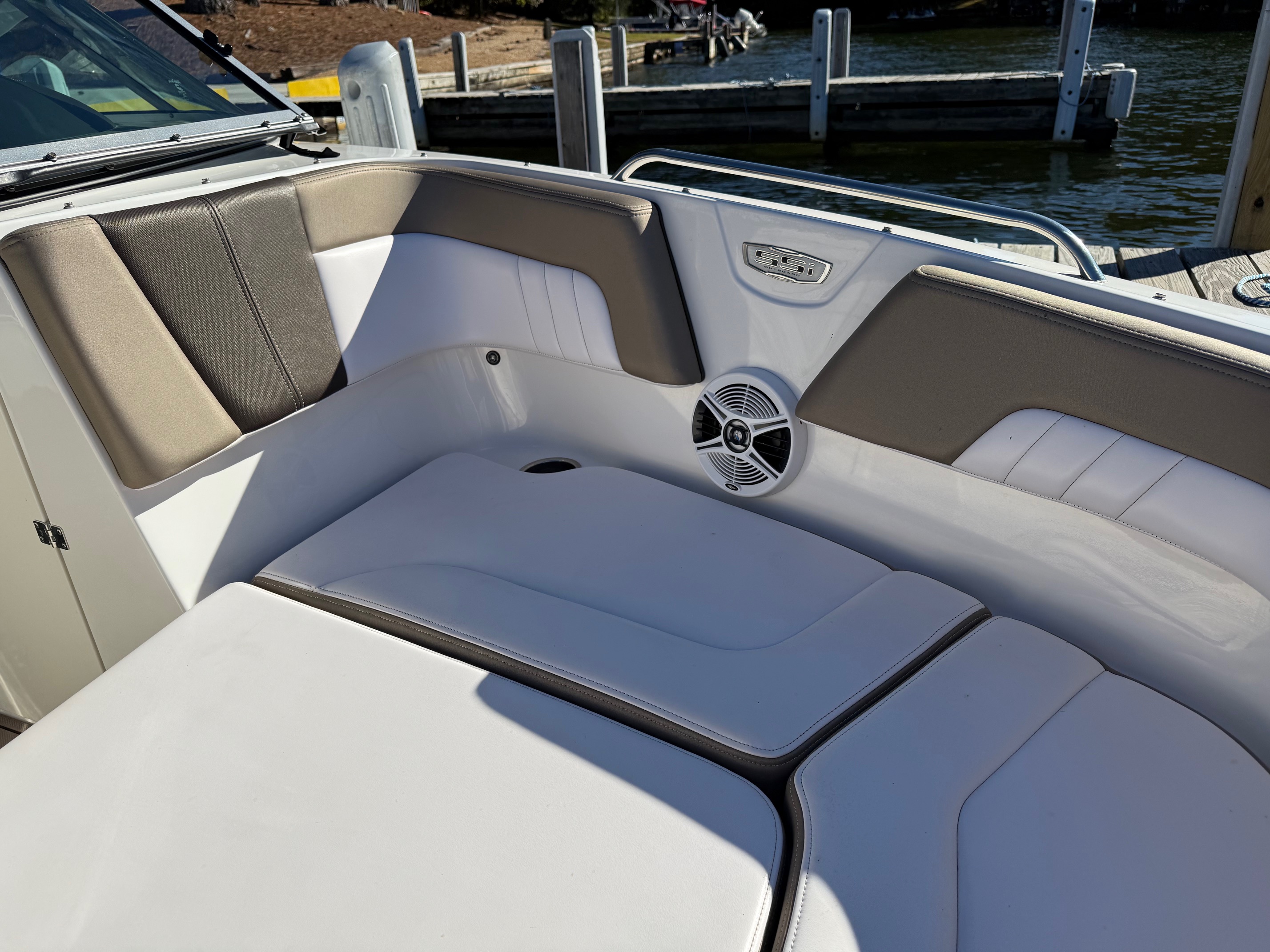 2020 Chaparral 23 SSi - Photo 7