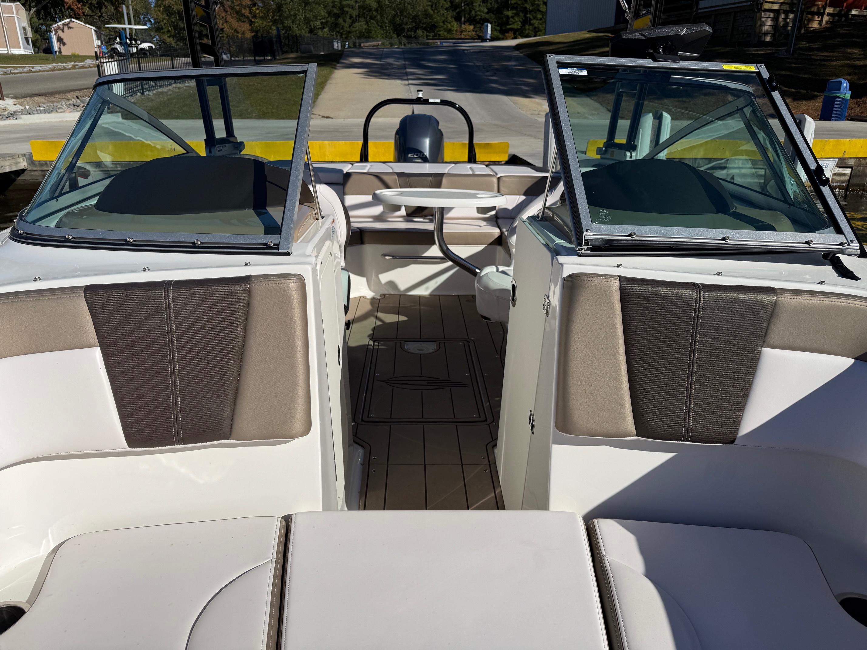 2020 Chaparral 23 SSi - Photo 8