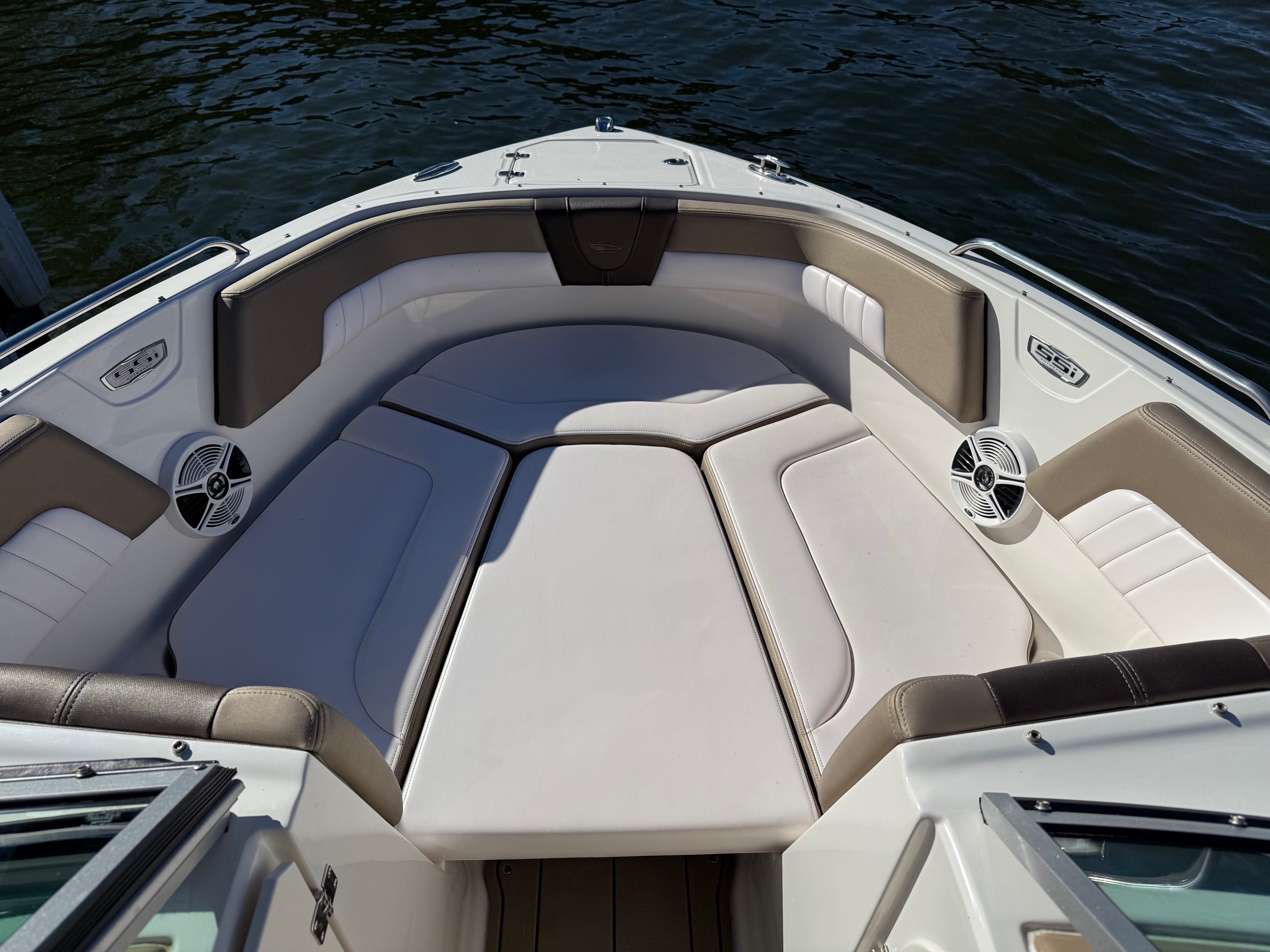 2020 Chaparral 23 SSi - Photo 11