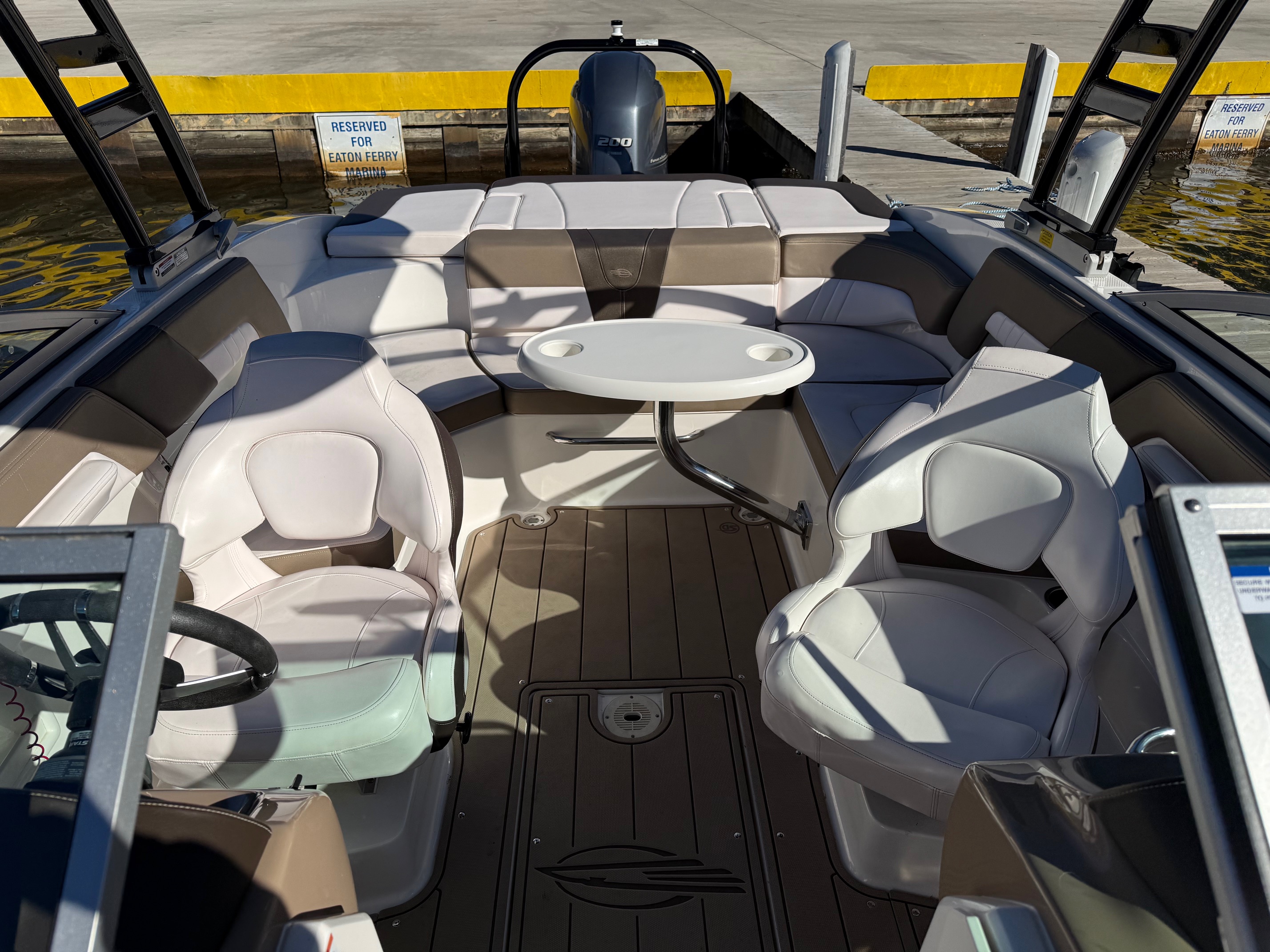 2020 Chaparral 23 SSi - Photo 12
