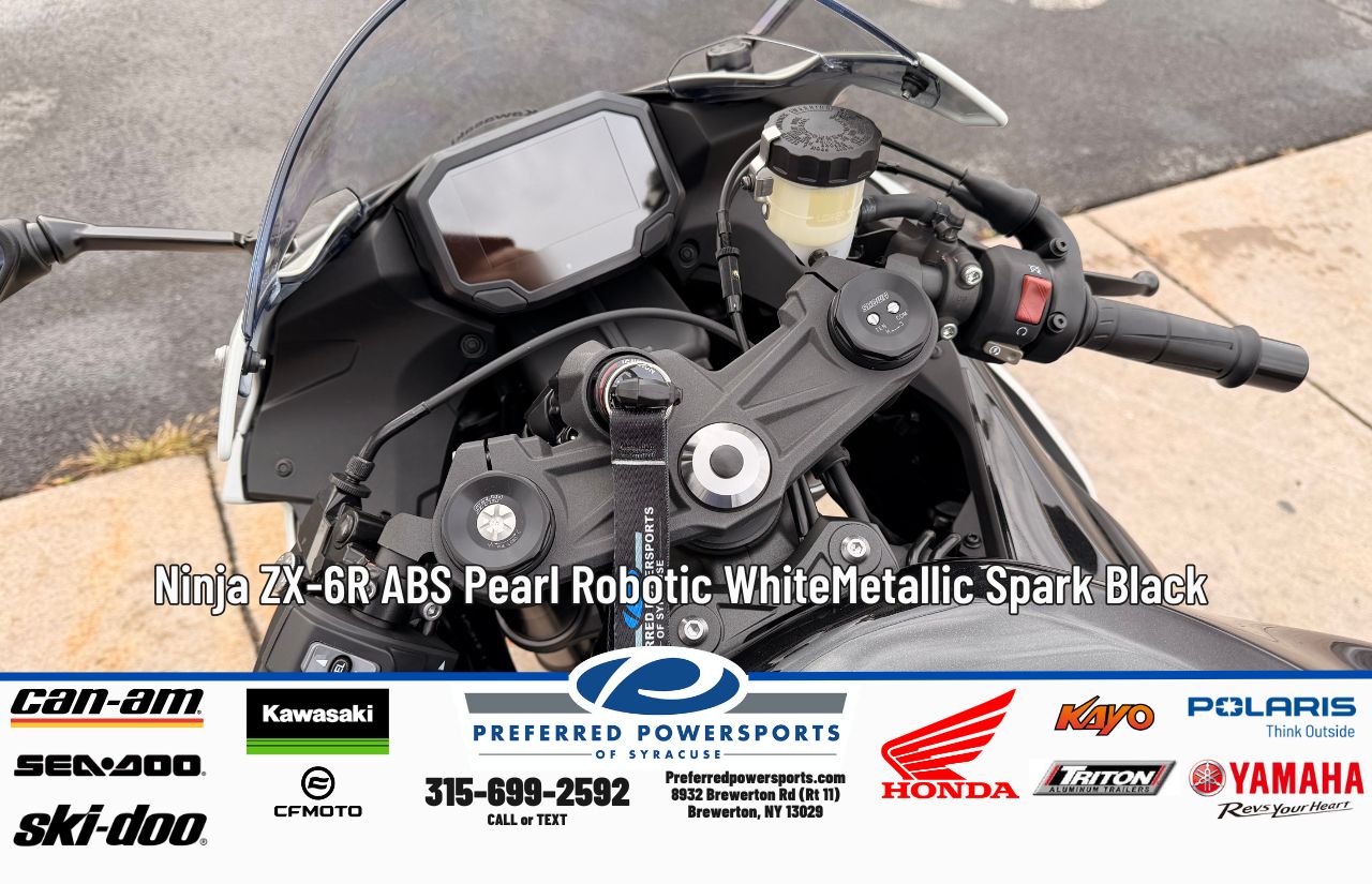 2026 Kawasaki Ninja ZX-6R ABS Pearl Robotic White/Metallic Spark