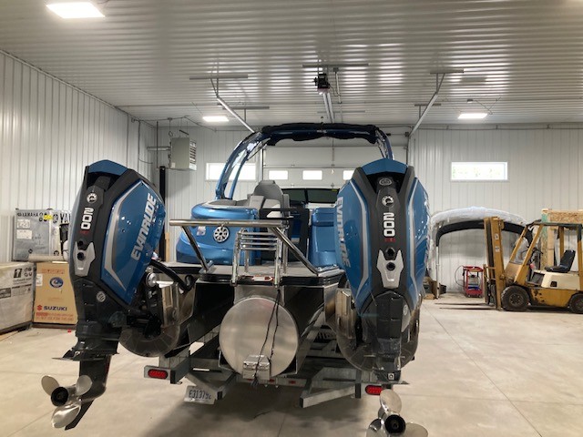 2019 Manitou RFXW Dual Engine - Photo 2